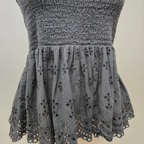 American Eagle Tank Top Shirt Lace Smocked Eyelet Babydoll Charcoal Women's XL - Picture 4 of 16